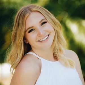 Meet your Posher, Maddie